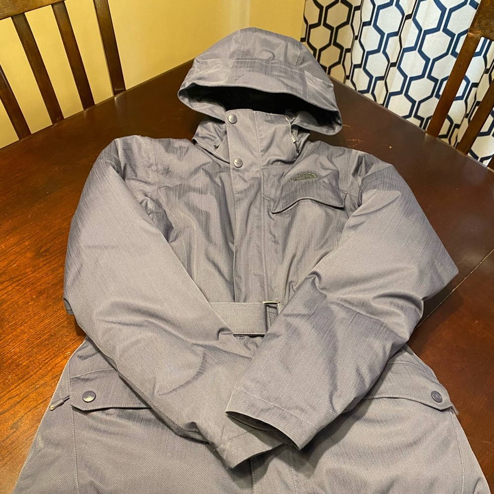 Medium, insulated, belted gray/purple women’s north face coat